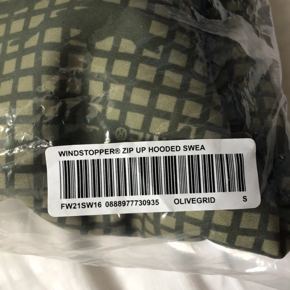 NWT Supreme Windstopper Zip Up Hooded Sweatshirt - Picture 5 of 8